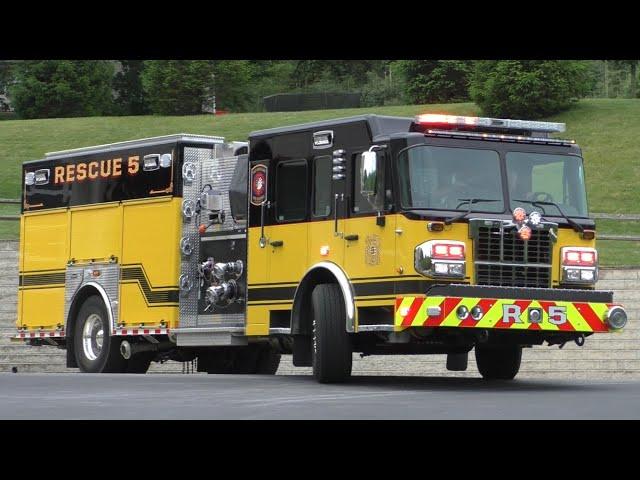 Fire Trucks Responding Compilation #24