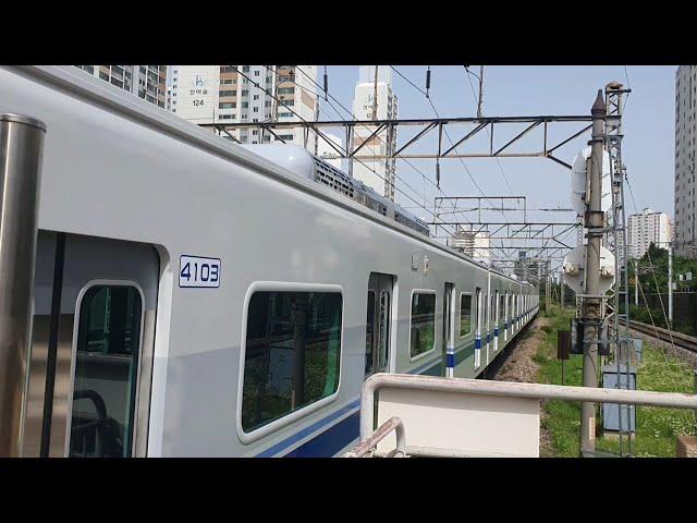 서울지하철 1호선 개봉역의 전동차/Seoul Line1 Gaebong stn.