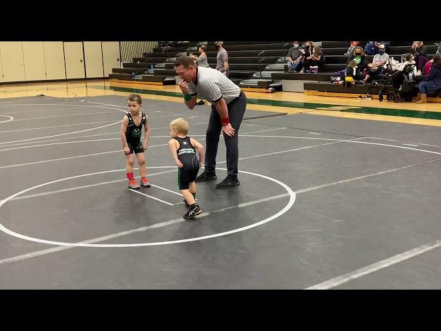 Funniest wrestling match you will ever see! 4 year old’s first wrestling match— Hilarious