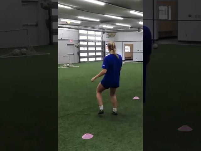 Chipping practice in private soccer training with PlayMaker Training