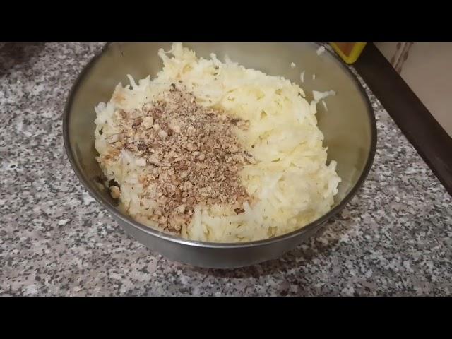 Пляцок з Яблуками та Горіхами