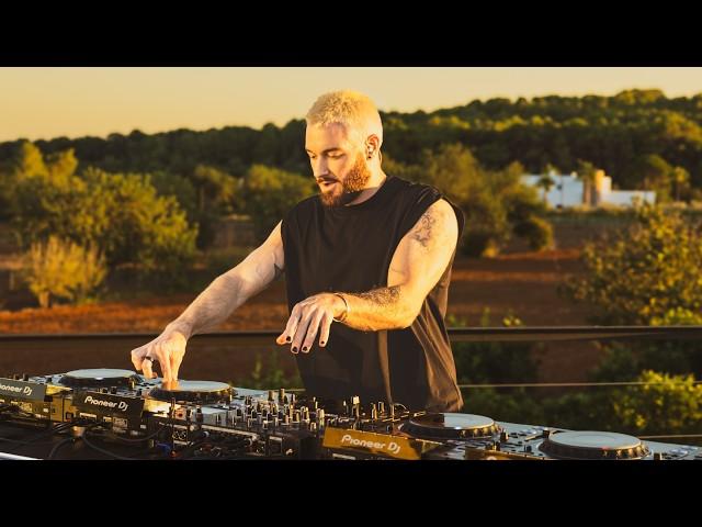 James Hype - Ibiza sunset - 5 deck mix