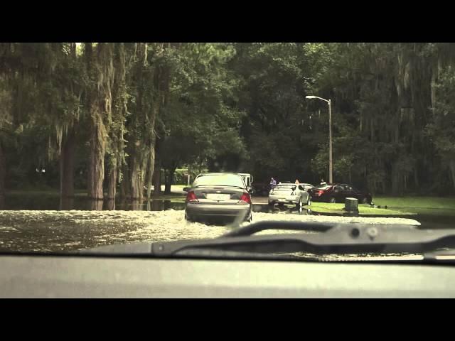 Post Office Truck turning around at Hidden Village Apartments in Gainesville, Fl