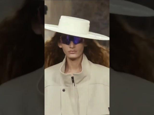 LOUIS VUITTON CRUISE 2025 SHOW |  #hautecouture #fashion #couture #louisvuitton #model  #runway