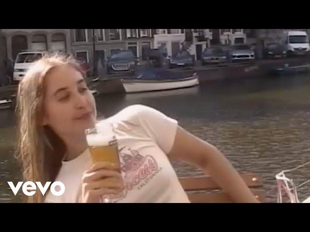 Hatchie - Twin (Official Video)