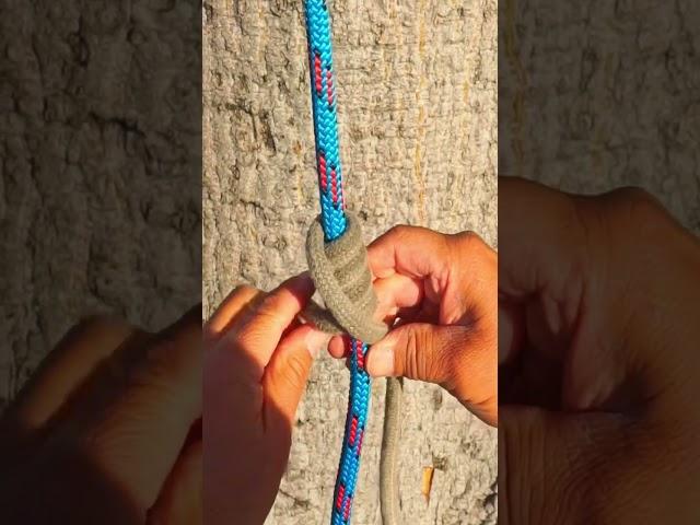 How to Tie The VT (Valdotain Tresse) Friction Hitch, Easy under a minute