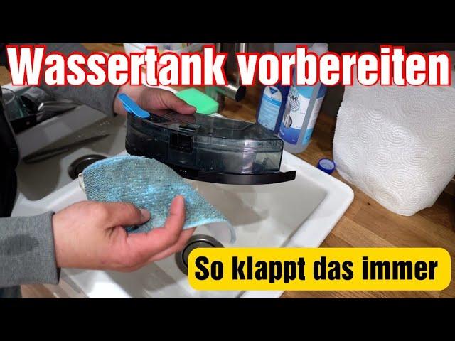 Wassertank bei Saugrobotern einsetzen | So geht es richtig!