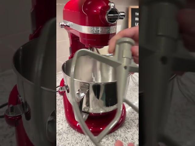 KitchenAid KSM70SK 7 Quart Bowl Lift Stand Mixer Review 2024