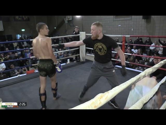 Darragh Crilly vs Tom Magee - Legends Return II