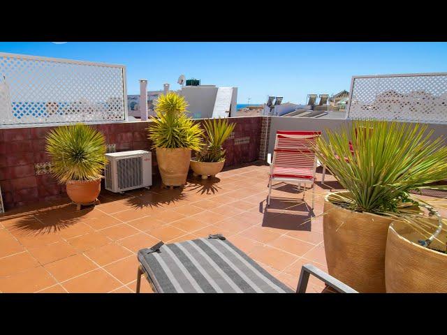 Penthouse in central Nerja for sale! ref. 470 712