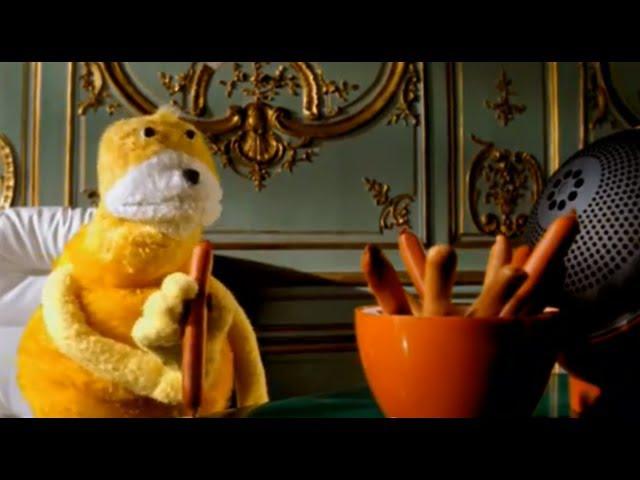 Mr Oizo - Flat beat (Official Video with Flat Eric - 1999 - F Communications)