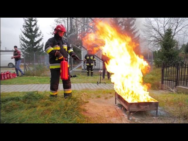 Gaśnica proszkowa - Praktyczne użycie ręcznego sprzętu gaśniczego SEKA SA