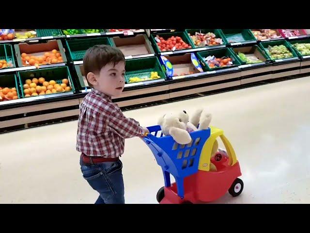 Alex doing Shopping with Cozy Coupe Cart * Nursery Rhymes