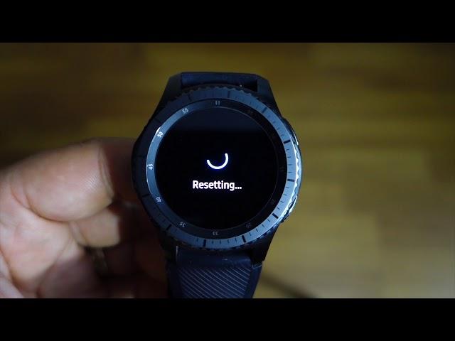 How to master reset Gear S3 with hardware keys - restore original factory settings