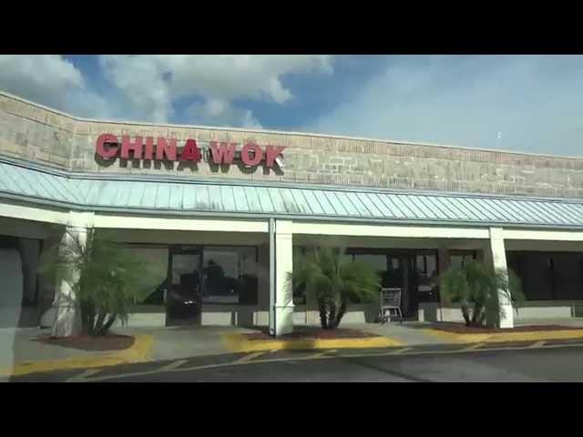 Sun Point shopping center in Ruskin, FL