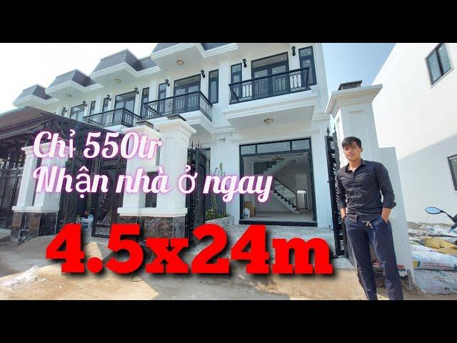 Nhà giá rẻ Bình Chánh 2021 - Căn góc cuối cùng 4,5x24m mặt tiền Hương Lộ 11, ngay chợ Hưng Long