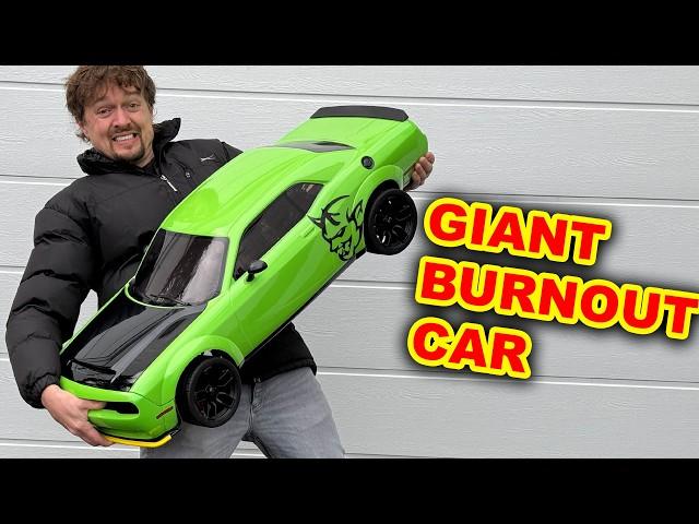 Worlds Biggest Petrol RC Burnout Car (rip tires)