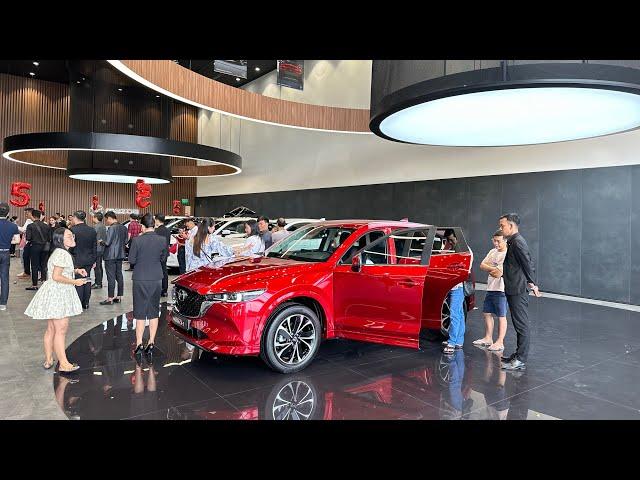 Mazda CX-5 Premium 2025 Unveiled with Customer