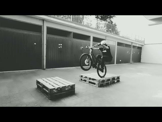 MTB Street trial - Pallet Jail #2