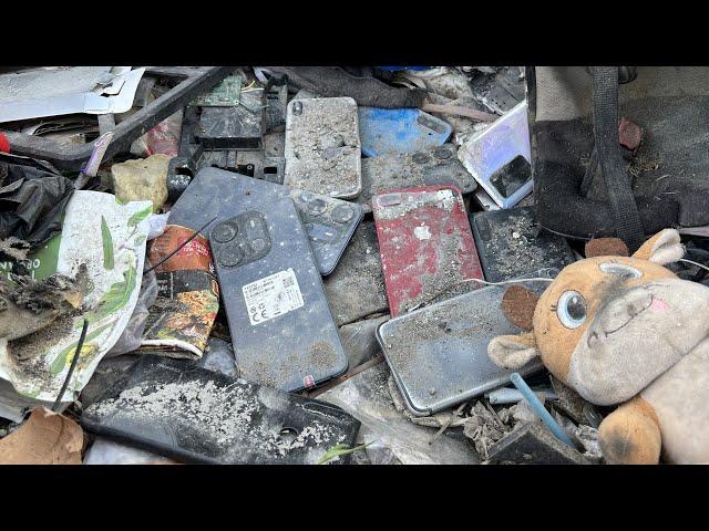 Wow...! It A lots Of Abandoned Phones In Garbage Dump! Restore Diy iPhone 8 Plus Cracked