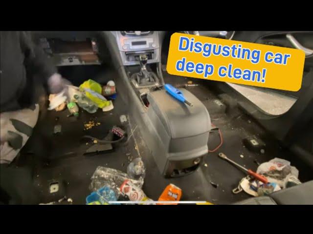 Cleaning a disgusting Ford Mondeo car i bought at auction for a bargain price!