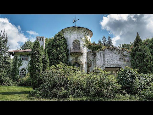 You won't Believe WHAT I found inside this Abandoned Fantasyland Mansion