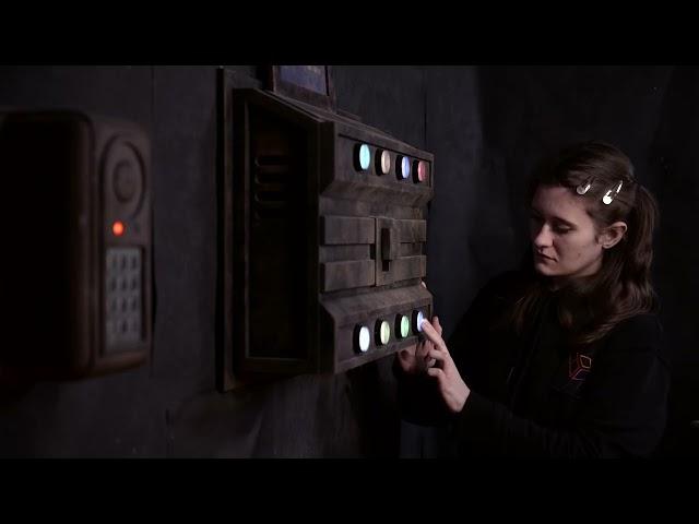 COLOUR CHANGE PANELS Escape room puzzle, Escape room gadget. #indestroom