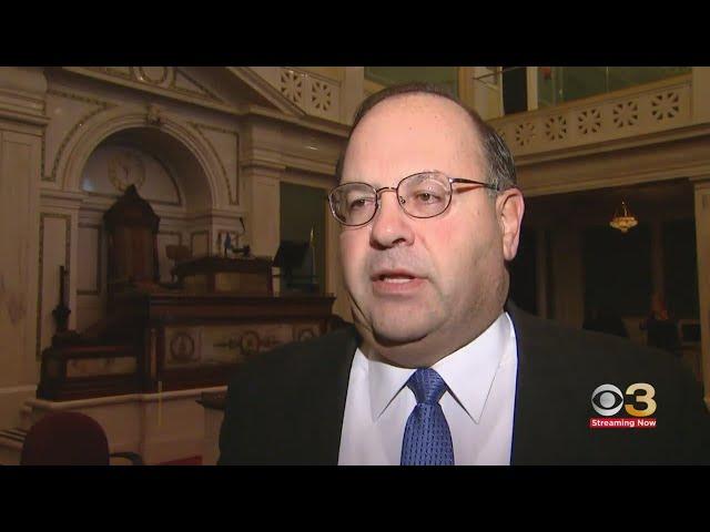 Philadelphia City Councilmember Allan Domb announces resignation