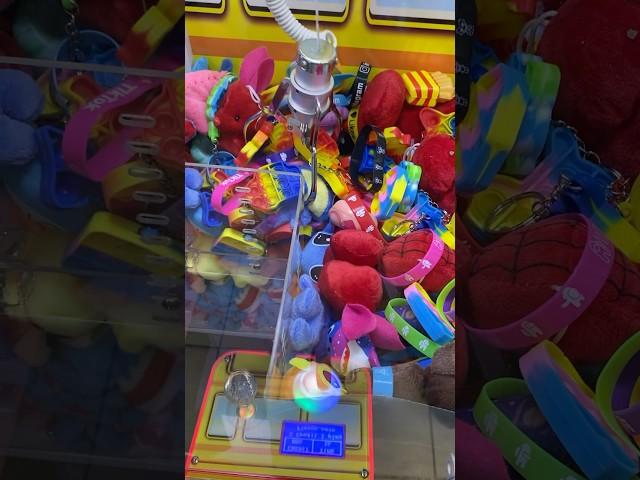 ОНИ ВЕРНУЛИСЬ! ПОП ИТ В АППАРАТЕ С ИГРУШКАМИ ХВАТАЙКА