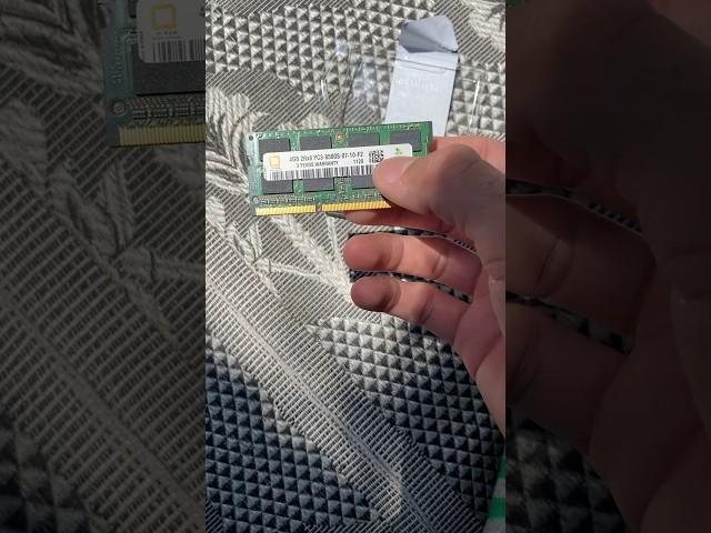 High-Speed Performance RAM DDR3 1066MHz 4GB - SODIMM, Dual Channel - PC3-8500s 1.5v Compatible with