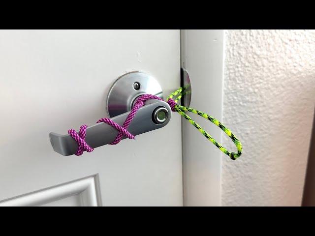 Deadbolt Knot for your Hotel Room