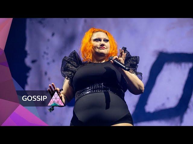 Gossip - Standing In The Way of Control (Glastonbury 2024)