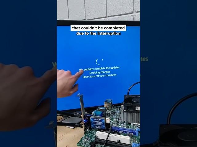 Shutting off a computer while windows is updating! #pctips #computertips #computerengineering