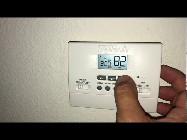 How to Reset an AC Thermostat