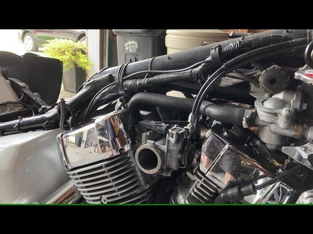 Honda Shadow Aero Throttle cable replacement and adjustment.