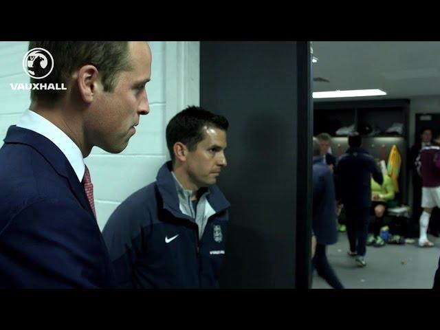 Prince William visits England dressing room | Inside Access