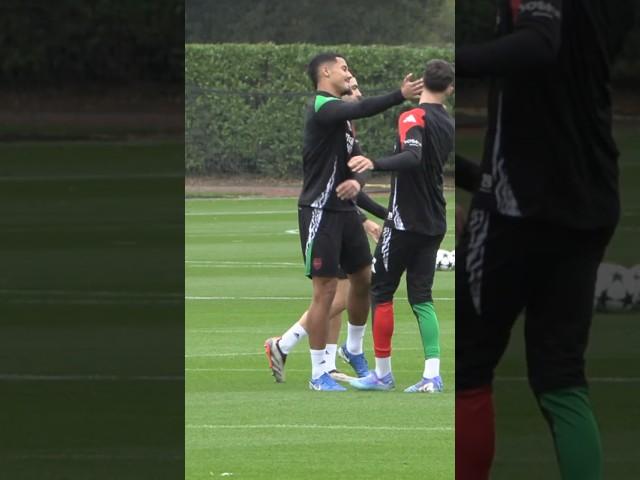 Saliba and Havertz PLAY FIGHTING during Arsenal training