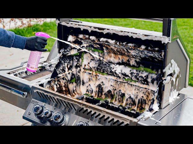 Cleaning the NASTIEST Grill i've ever seen