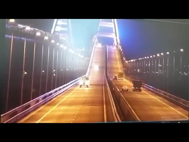 Момент взрыва Крымского моста Крымский мост взрыв 8 октября 2022 г