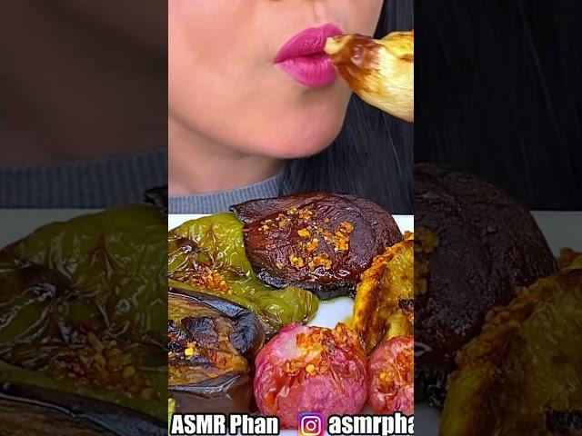 Eating Roasted Veggies #asmr #food #shorts