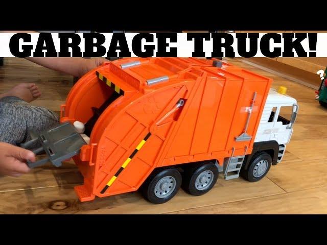 GARBAGE TRUCK TOY FOR KIDS! DRIVEN by Battat Recycling Truck - Orange