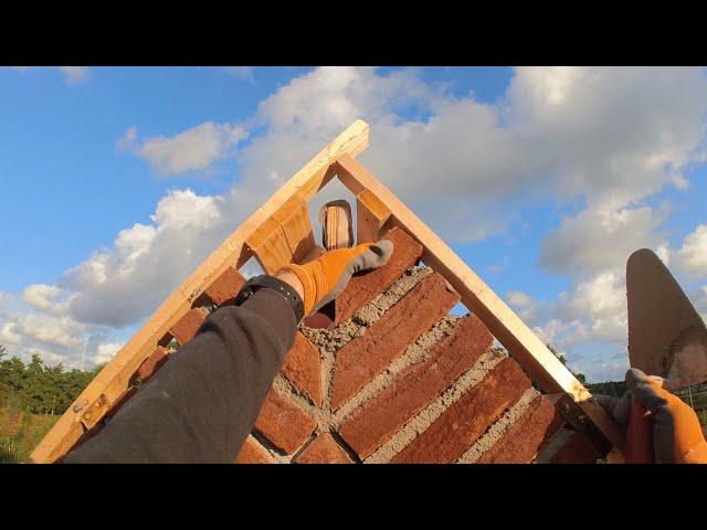 Building A Gable Wall With Bricks POV