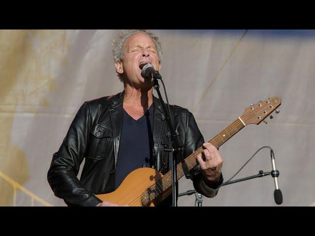 Never Going Back Again - Lindsey Buckingham