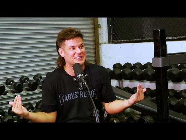 Funny Bits From Theo Von's Interview With Dustin Poirier Before He Fights Conor McGregor At UFC 257