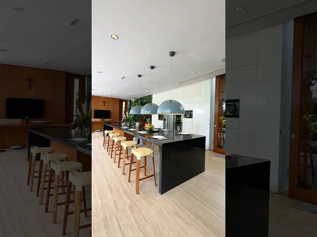 Let’s take a look at this instant eye-catcher A-frame home! #modernhome #architecture