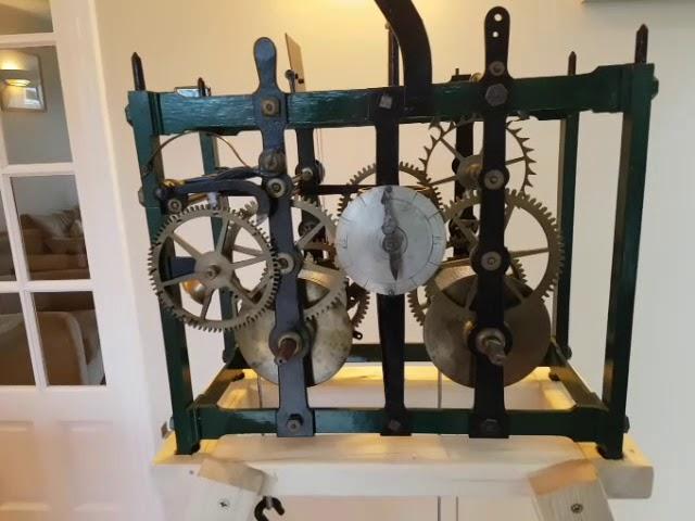 Working Turret Tower Clock Mechanism - chimes after one minute