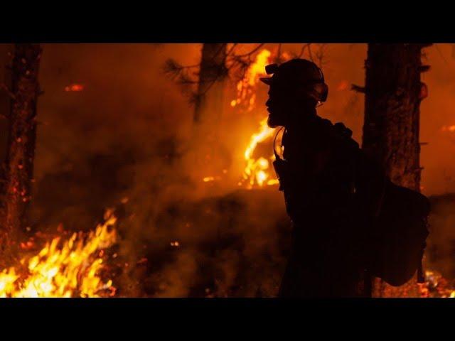 Video der Feuerwehr zeigt gefährliche Löscharbeiten