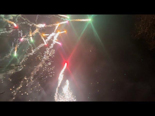 Evolution Fireworks - Splitting Stars | straatfilmpje 2023 - 2024