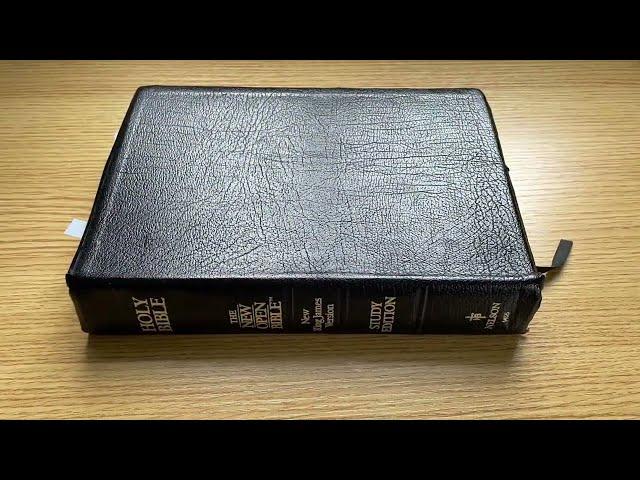 NKJV Open Bible 1990