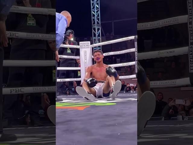 Mendoza Defeats Fundora in Shocking Boxing Upset! KNOCK OUT